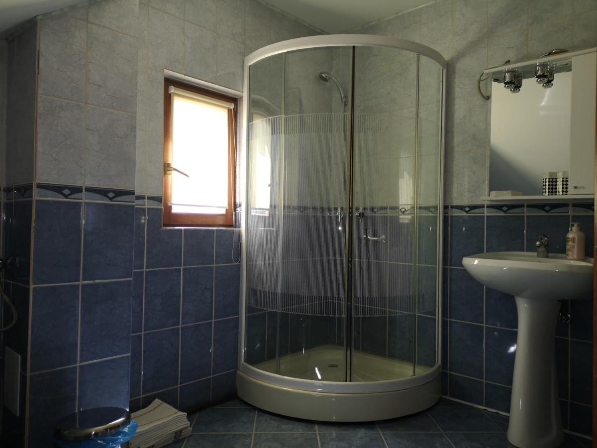 Casa Gotika Guest House Vama  Exterior photo